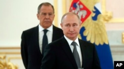 Kreml: Prezident Vladimir Putin va Tashqi ishlar vaziri Sergey Lavrov 