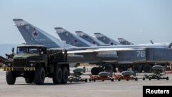 Suriyaning Xmeymim havo bazasidagi Rossiya harbiy samolyotlari, 2016-yil, 18-iyun