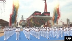 Xitoy harbiylari, Shanxay, Xitoy, 2022-yil, 17-iyun.