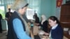 Qirg'iziston saylovchilarining 42 foizi referendumda ovoz berdi
