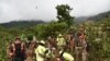 Socorristas remueven escombros de decenas de casas sepultadas por un alud en aldea de Quejá, San Cristóbal Verapaz, tras el paso de la tormenta tropical Eta en noviembre de 2020. Foto cortesía de @ConredGuatemala.
