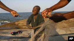 Pescador no Lago Niassa