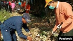 NLD ဦးဆောင်တဲ့ အမှိုက်ကောက်လှုပ်ရှားမှု- သတင်းဓာတ်ပုံ Credit to Soe Than Oo FB.