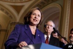 Respublikachi senator Deb Fisher
