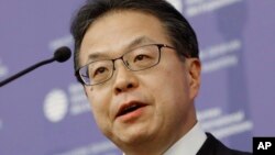 세코 히로시게 경제산업상.