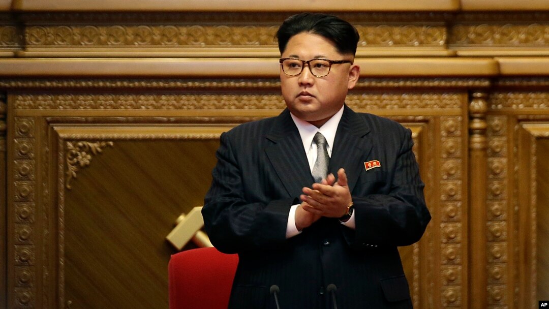 김정은 북한 국무위원장은 지난 2016년 5월, 36년 만에 처음 개최한 7차 당 대회에서 국가경제 발전 5개년 전략을 발표했다.