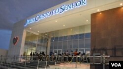Igreja da IURD em Luanda Sul