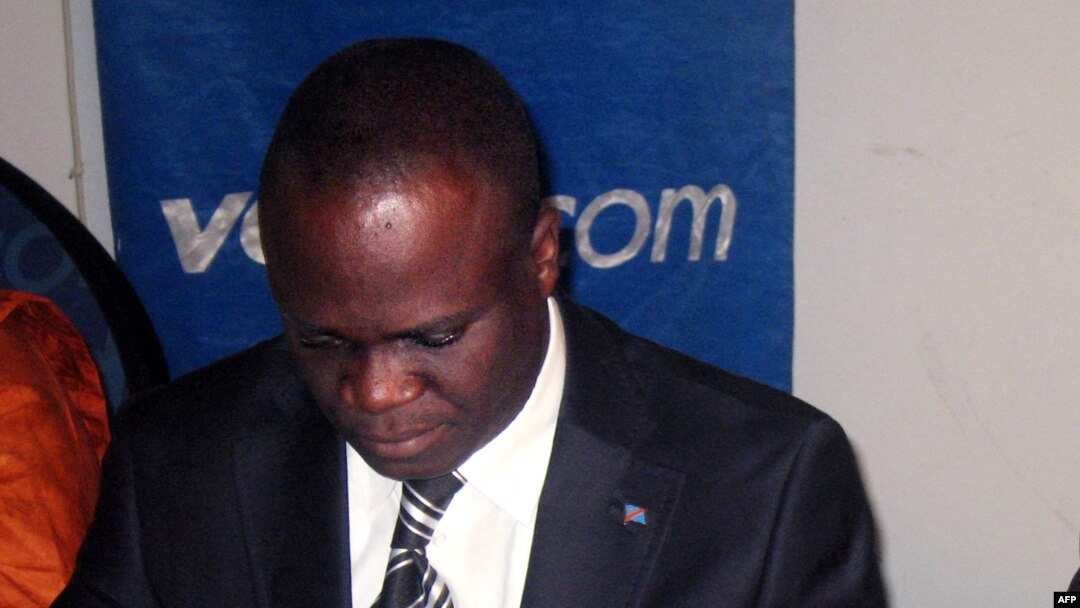 Willy Bakonga, ministre ya kala ya Sports mpe ya kelasi ya nse, kati kati mpe professionel, le 21 avril 2008 à Kinshasa.