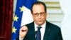 President Francois Hollande delivers a statement following a defense meeting at the Elysee Palace in Paris, April 29, 2015. 