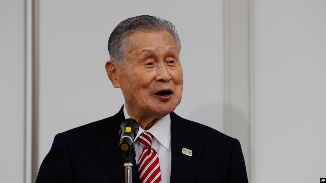 모리 요시로 도쿄올림픽조직위원회 회장이 4일 도쿄에서 기자회견을 했다.