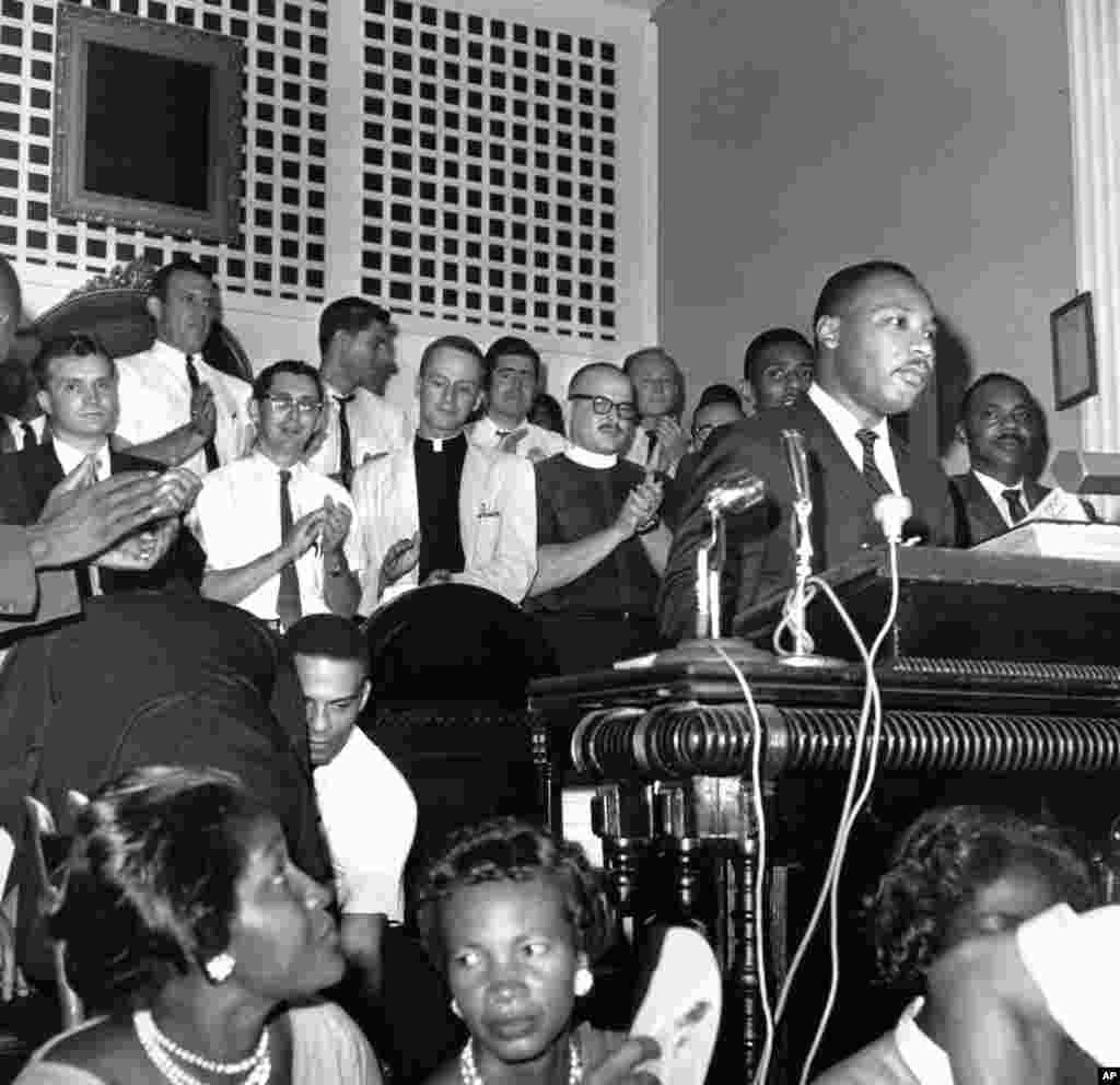 1962