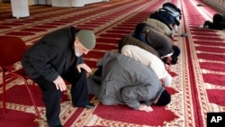 Niderlandiyaning Amsterdam shahridagi masjid, 2010-yil, 18-fevral