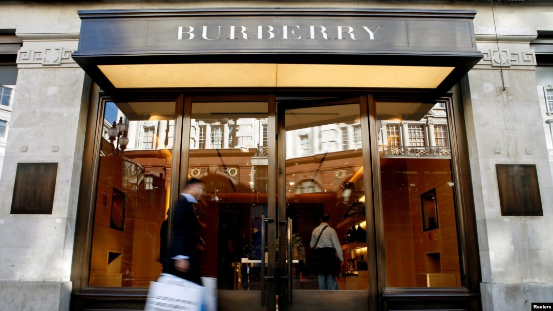 Burberry Store