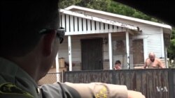 Inner City Gangs in America Battle Rivals, Police