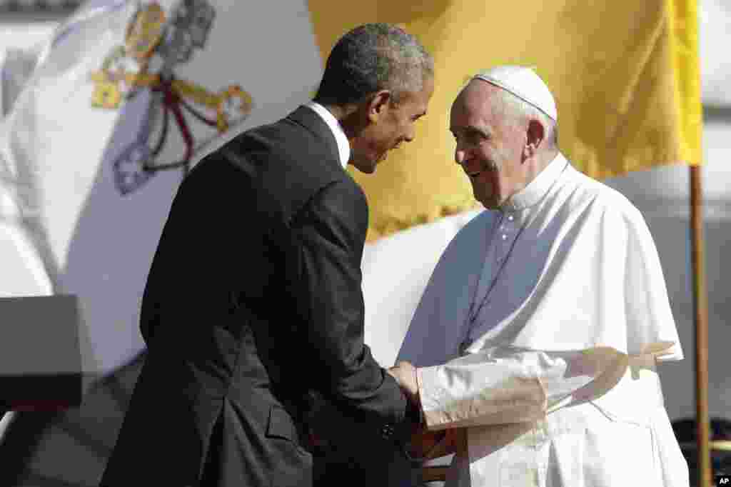 AQSh Prezident Barak Obama va Rim Papasi Fransisk