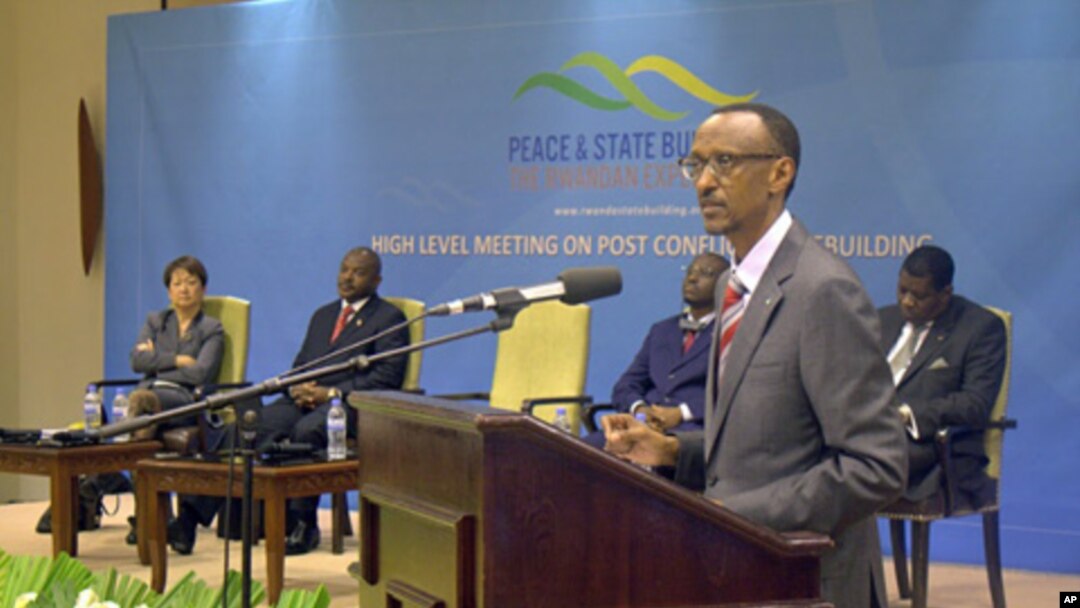 Rwandan President Paul Kagame speaks to leaders and dignitaries in Kigali, Rwanda, Nov 9, 2011