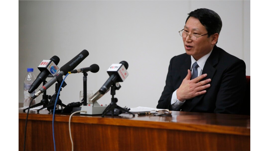 지난 2014년 2월 북한에 억류 중인 한국인 개신교 선교사 김정욱 씨가 평양에서 기자회견을 가졌다.