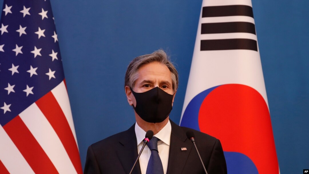 토니 블링컨 미국 국무장관이 18일 한국 서울에서 열린 미한 외교·국방장관 회담에 이어 기자회견를 하고 있다.